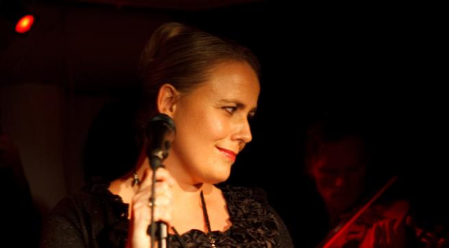  Camilla Maria presenterer nye sanger til dikt av Karin Boye